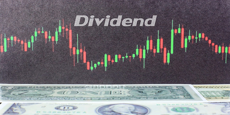 3 High-Yield Dividend Stocks Offering at Least 8%; Analysts Say ‘Buy’