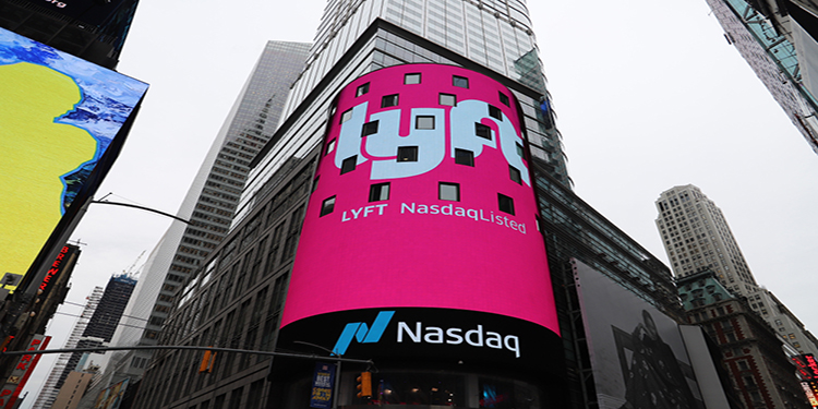 Is Lyft Stock a Buy Right Now? Here’s What You Need to Know