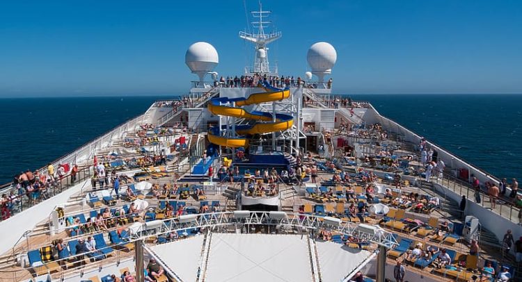 Carnival Cruises Enjoys Huge Bookings Surge- Report