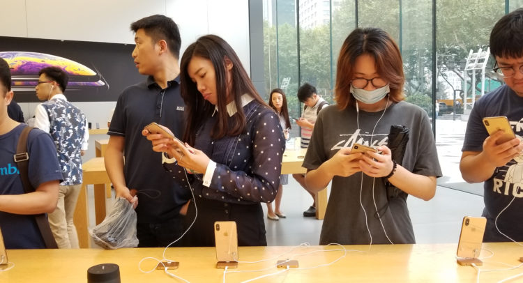 Apple China Sales On Recovery Path In April, iPhone Sales Jump 160% – Report