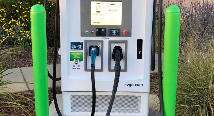 GM, EVgo Team Up To Add 2,700 EV Fast Chargers; CS Says Buy Stock Now