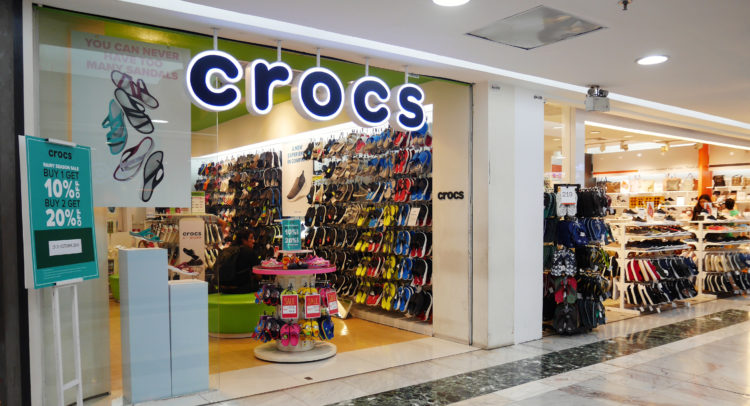 Crocs Lifts 2020 Sales Outlook; Shares Spike 12%