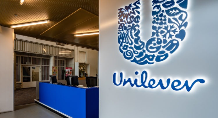 Unilever Considers Increasing Offer for Glaxo’s Consumer Unit — Report