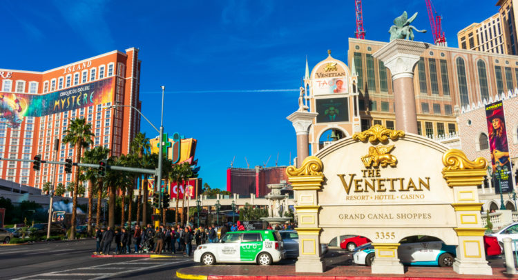 Las Vegas Sands Corp. sells Venetian, Expo Center for $6.25 billion to  focus on business in Asia