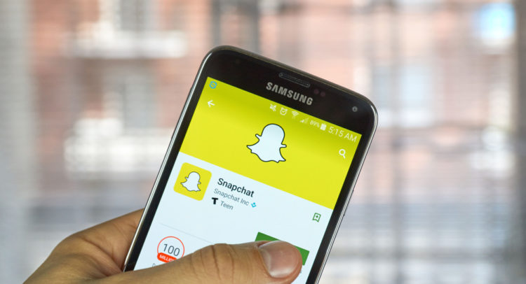 Should Investors Consider Snap after the Recent Pullback?