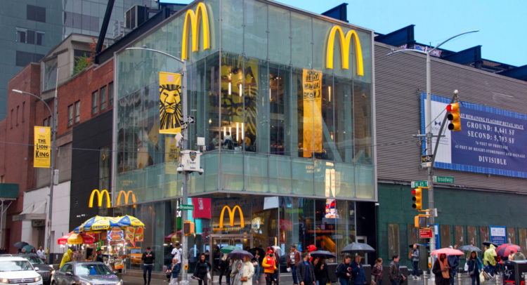 McDonald’s Serves Up Better-Than-Expected Results In 1Q; Street Says Buy