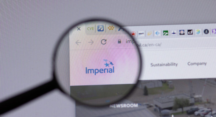 Imperial Oil Swings Back To Profit In 1Q, Raises Dividend; Shares Pop 4%