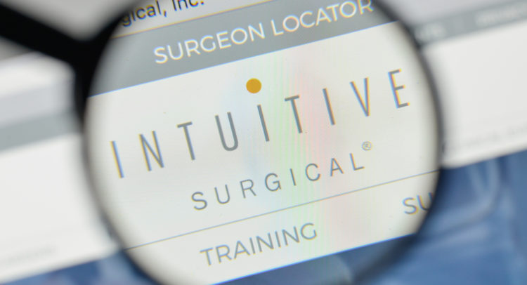 Intuitive Surgical Posts Strong 1Q Results, Beats Street Estimates