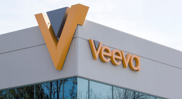 Veeva Tops Q1 Expectations; Shares Jump 10%