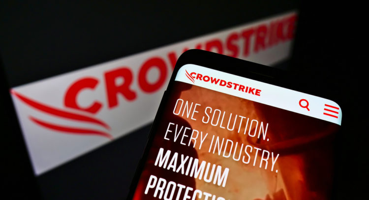 CrowdStrike Posts 400% Earnings Growth in Q1, Raises FY22 Guidance