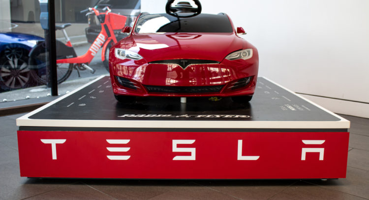 Tesla Stops Taking Model S, Model X Orders Outside North America — Report