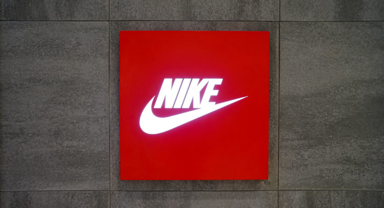 Акции Nike: аналитики оптимистичны, но оценка кажется завышенной
