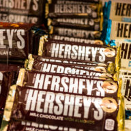 Mondelez (NASDAQ:MDLZ) and Hershey Cut as Barry Callebaut Says Sky-High Cocoa Prices Weigh on Outlook