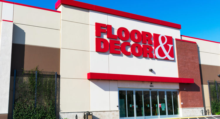 What Do Floor & Decor’s Risk Factors Tell Investors?