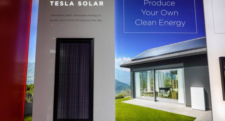 SEC Probes Tesla Over Solar Panel Defects Case