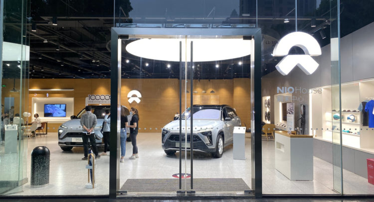 Nio Stock (NYSE:NIO) Could Rise as the EV Maker Gears up for ES7, ET7 Deliveries