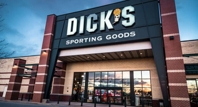 Why Did Dick’s Sporting Goods Shares Hit an All-Time Low Before Gaining 14%?