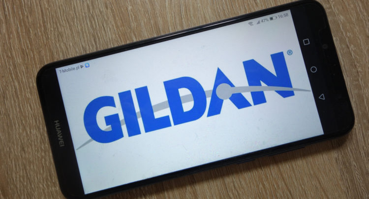 Analysts Bullish on Gildan Despite Volatile Performance