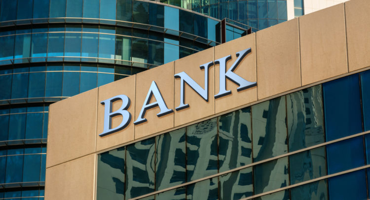 As Interest Rates Rise, which Bank Can Outperform?