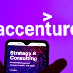 Accenture Posts Mixed Quarterly Results; Analysts See Upside Potential