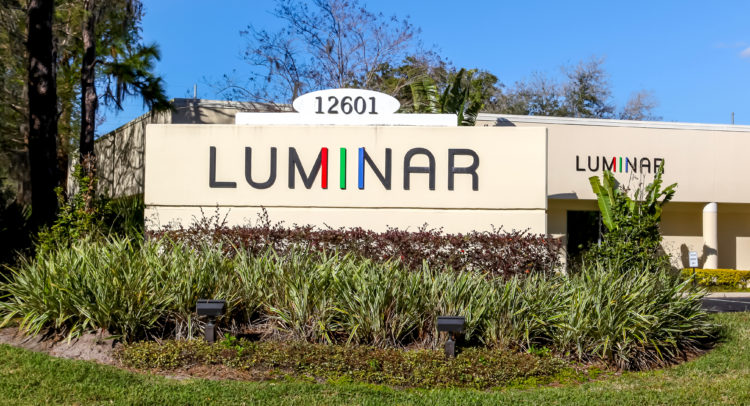 Luminar (NASDAQ:LAZR) Plunges After Downgrade, Feels the Pain of Tech Sell-Offs