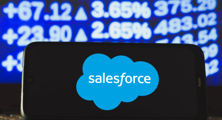 Salesforce price target raised to $170 from $160 at Cowen