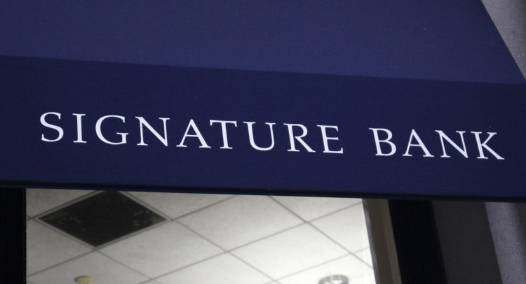 Signature Bank Delivers Mixed Q3 Results