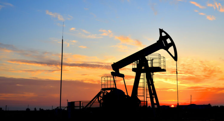 Oil Declines on Inflation and Recession Worries