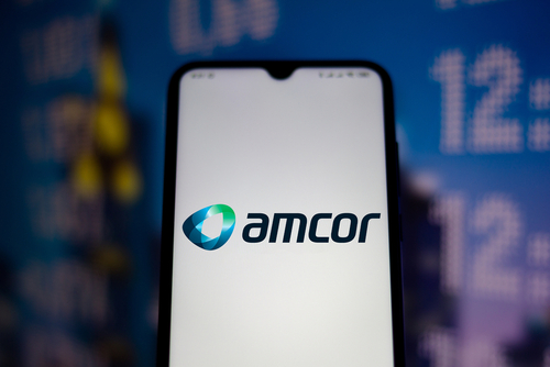 Hold Rating for Amcor Amid Volume Weakness and Loss of Russian Assets: A Look at Potential Cost Savings and EPS Increase