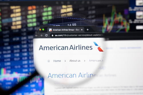 American Airlines sees Q1 adjusted EPS approx. breakeven, consensus 1c
