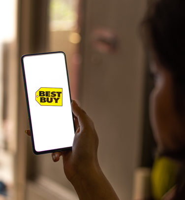 Best Buy price target lowered to $67 from $76 at Citi