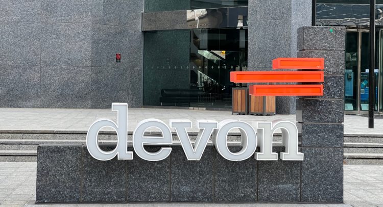 Why Devon Energy (NYSE: DVN) is Arguably the Best Energy Stock
