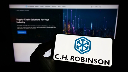 CH Robinson Divests European Division to Sennder Technologies