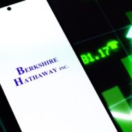 Weitz Investment Management Reduces Stake in Berkshire Hathaway