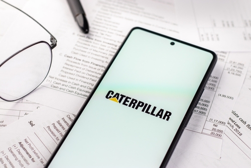 Caterpillar reports Q1 EPS $4.91, consensus $3.78