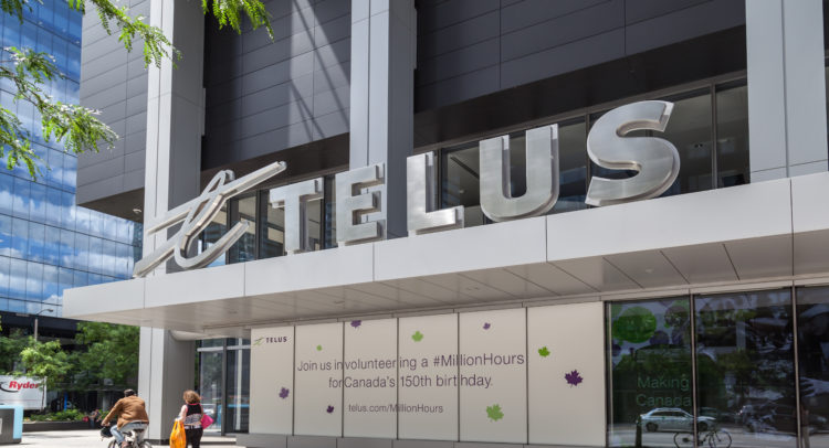 Telus (TSE:T): Is This 4.9%-Yielding “Strong Buy” Stock Worth Buying?