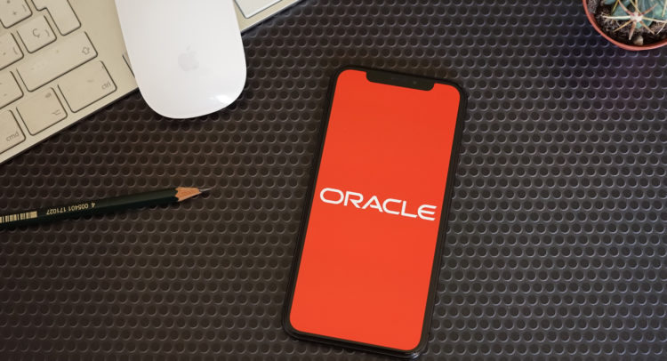 Oracle Stock Gains after Solid Q2 Earnings Report