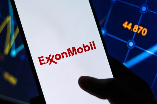 Exxon Mobil price target raised to $133 from $125 at Wells Fargo