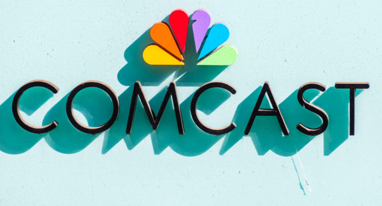 Comcast Delivers Q4 Beat; Boosts Dividend