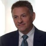 Billionaire David Einhorn Loads Up on These 2 Stocks — Here’s Why They Could Bounce