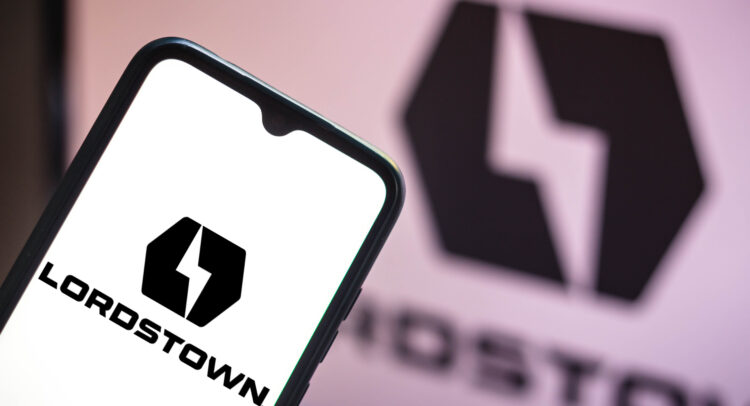 Lordstown Shuts Down Production, Shares Sink