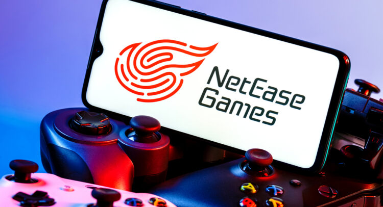 Hong Kong Stocks: NetEase Rallies on New Game Approvals