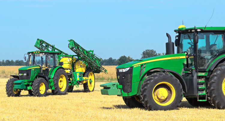 Deere Stock (NYSE:DE): Driving the Future of Agriculture