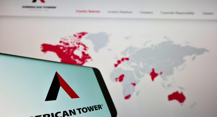 American Tower Stock (NYSE:AMT): проблемы с процентными ставками ослабнут к 2024 году