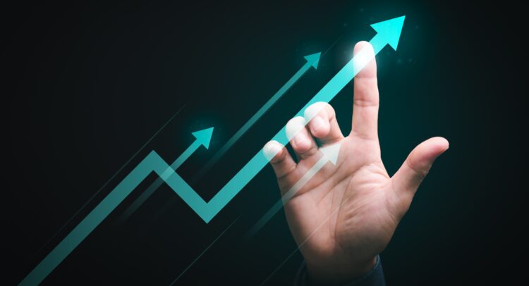 IBEX 35 Shares: ELE and IAG Price Targets