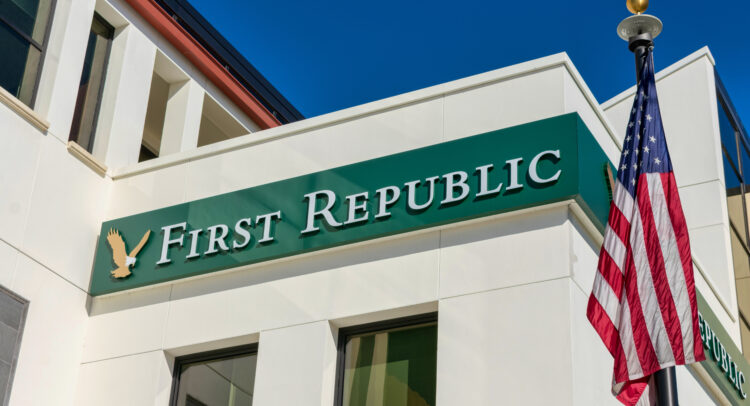 Акции First Republic Bank (NYSE:FRC): раздутый банковский кризис; Легкий заработок