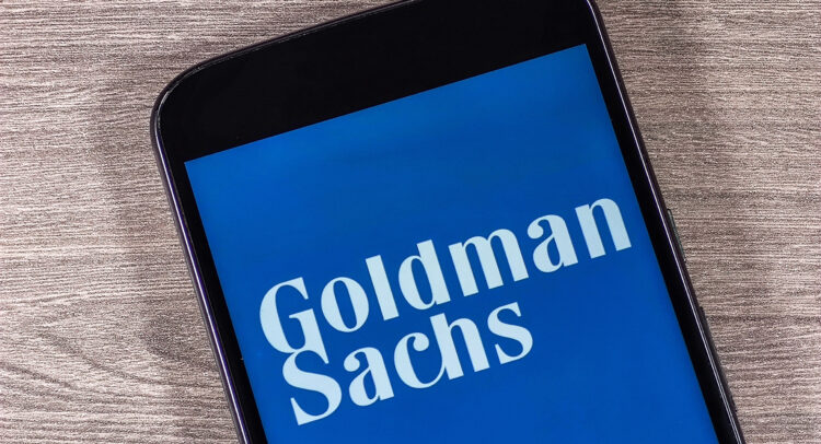 Акции Goldman Sachs (NYSE:GS): стоит ли покупать до получения прибыли за первый квартал?