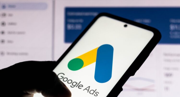 Акции Alphabet (GOOGL): призывы разделить рекламный бизнес Google с обеих сторон океана