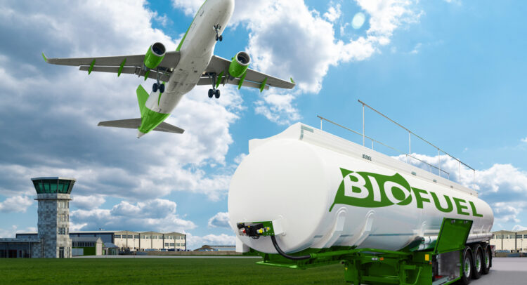 Boeing’s (NYSE:BA) Calhoun Crushes Hopes for Cheaper Green Aviation