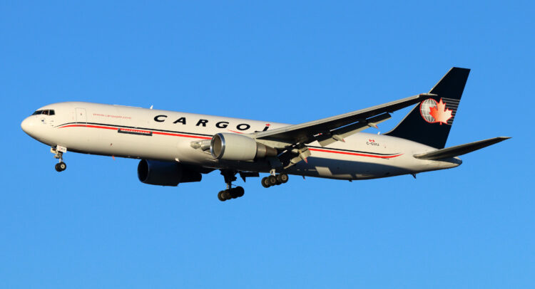 Cargojet Stock (TSE:CJT) Rallies on Q1 EPS Beat